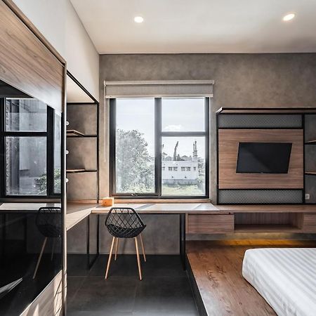 Loa Living Solo Baru Hotell Grogol Exteriör bild
