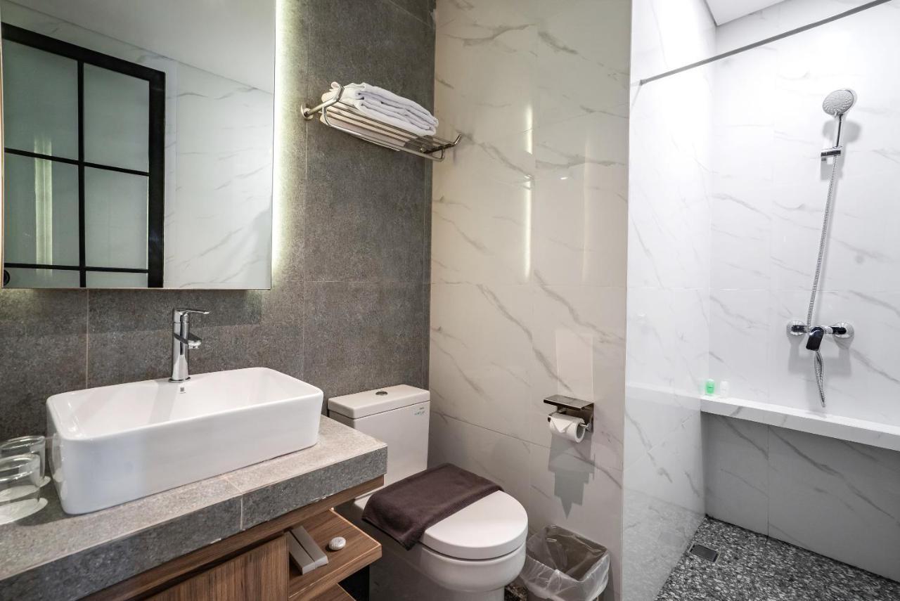 Loa Living Solo Baru Hotell Grogol Exteriör bild